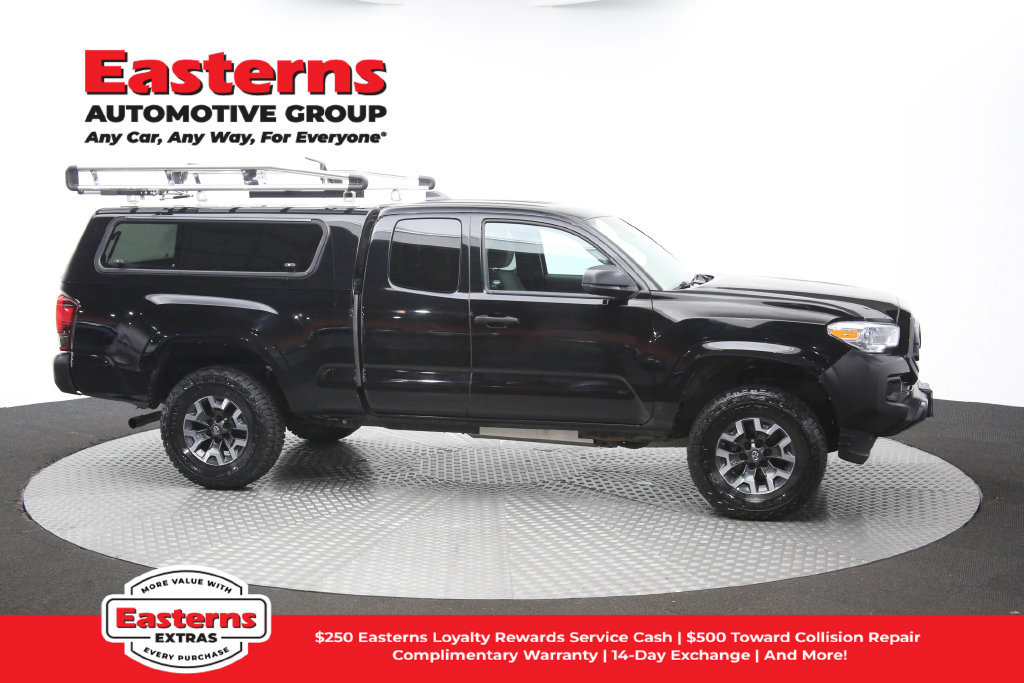 Used 2023 Toyota Tacoma SR AWD/4WD image 48