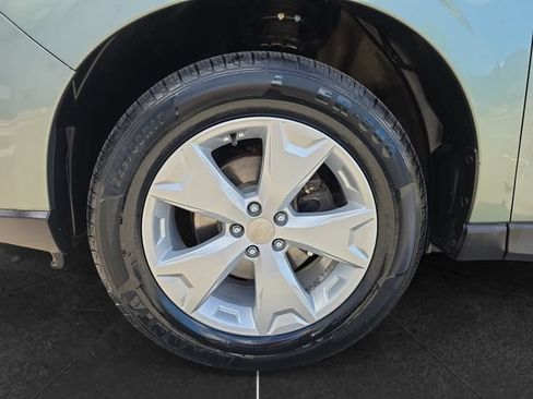 Used 2015 Subaru Forester 2.5i Limited w/ Popular Package #1 AWD/4WD image 9