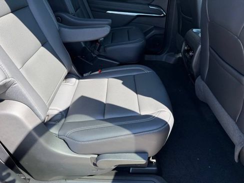 New 2026 Chevrolet Traverse LT w/ Driver Confidence Package FWD image 11