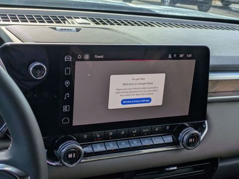 New 2025 GMC Canyon Denali image 20