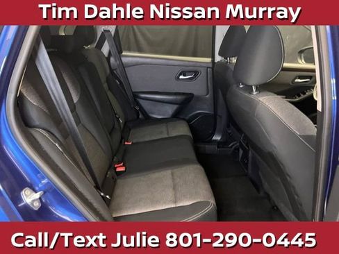 Used 2023 Nissan Rogue SV FWD image 18
