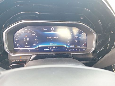 Used 2025 Chevrolet Silverado 1500 LT image 31