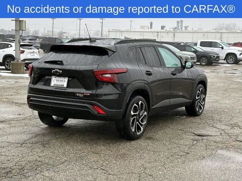 Certified 2024 Chevrolet Trax RS w/ Driver Confidence Package image 7