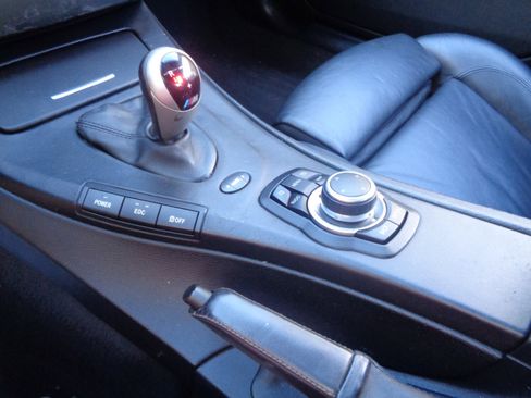 Used 2011 BMW M3 2dr Cpe image 30