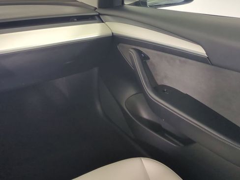 Used 2022 Tesla Model 3 Long Range image 18