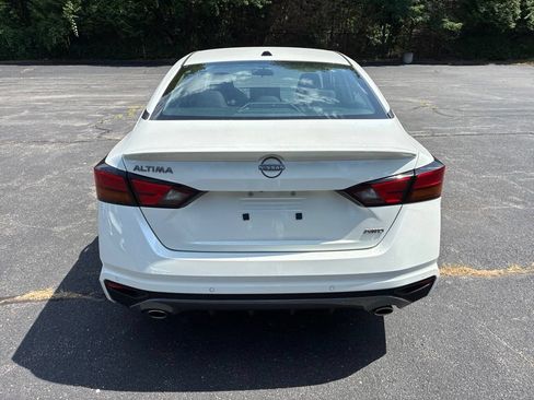 New 2026 Nissan Altima 2.5 SV w/ SV Special Edition Package AWD/4WD image 6