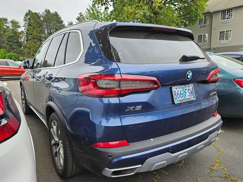 Used 2019 BMW X5 xDrive40i w/ Convenience Package AWD/4WD image 5