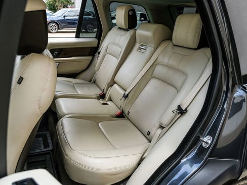 Used 2019 Land Rover Range Rover Supercharged AWD/4WD image 37