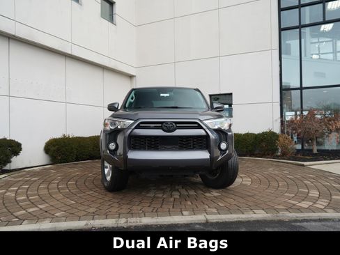 Used 2020 Toyota 4Runner SR5 image 20