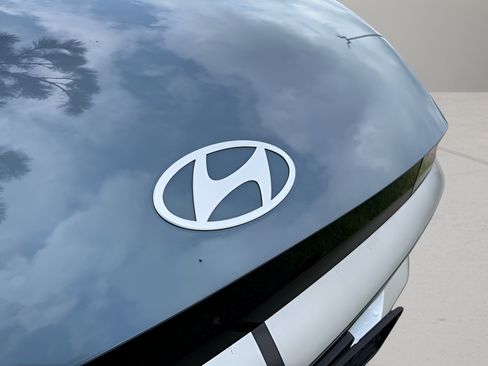 Certified 2026 Hyundai Ioniq 5 SEL RWD image 31