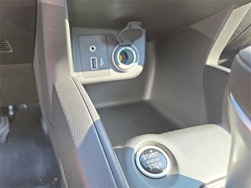 New 2025 Nissan Kicks Play S image 26