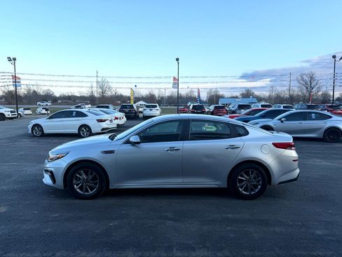 Used 2020 Kia Optima LX image 7