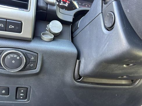 Certified 2022 Ford F250 Lariat w/ Lariat Ultimate Package image 15