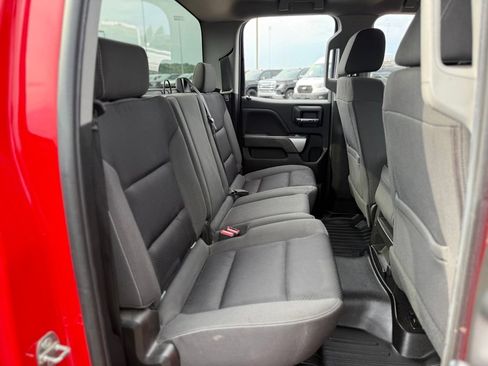 Used 2018 Chevrolet Silverado 1500 LT AWD/4WD image 15