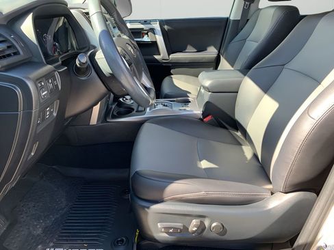 Used 2023 Toyota 4Runner SR5 Premium w/ Moonroof Package image 10