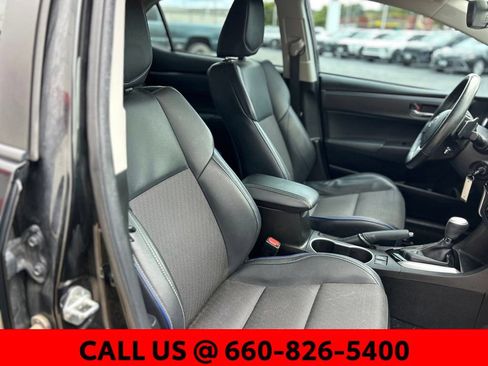 Used 2019 Toyota Corolla SE w/ Body Protection Package FWD image 8