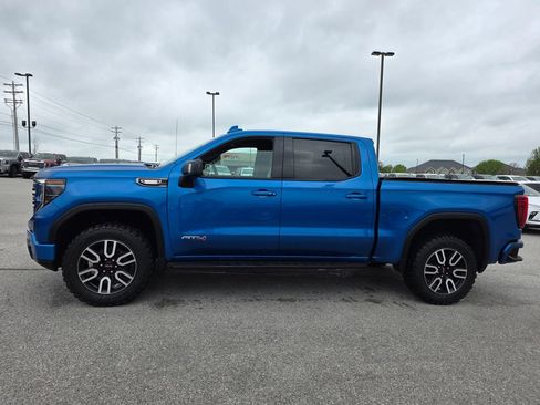 Used 2024 GMC Sierra 1500 AT4 w/ AT4 Premium Package image 4