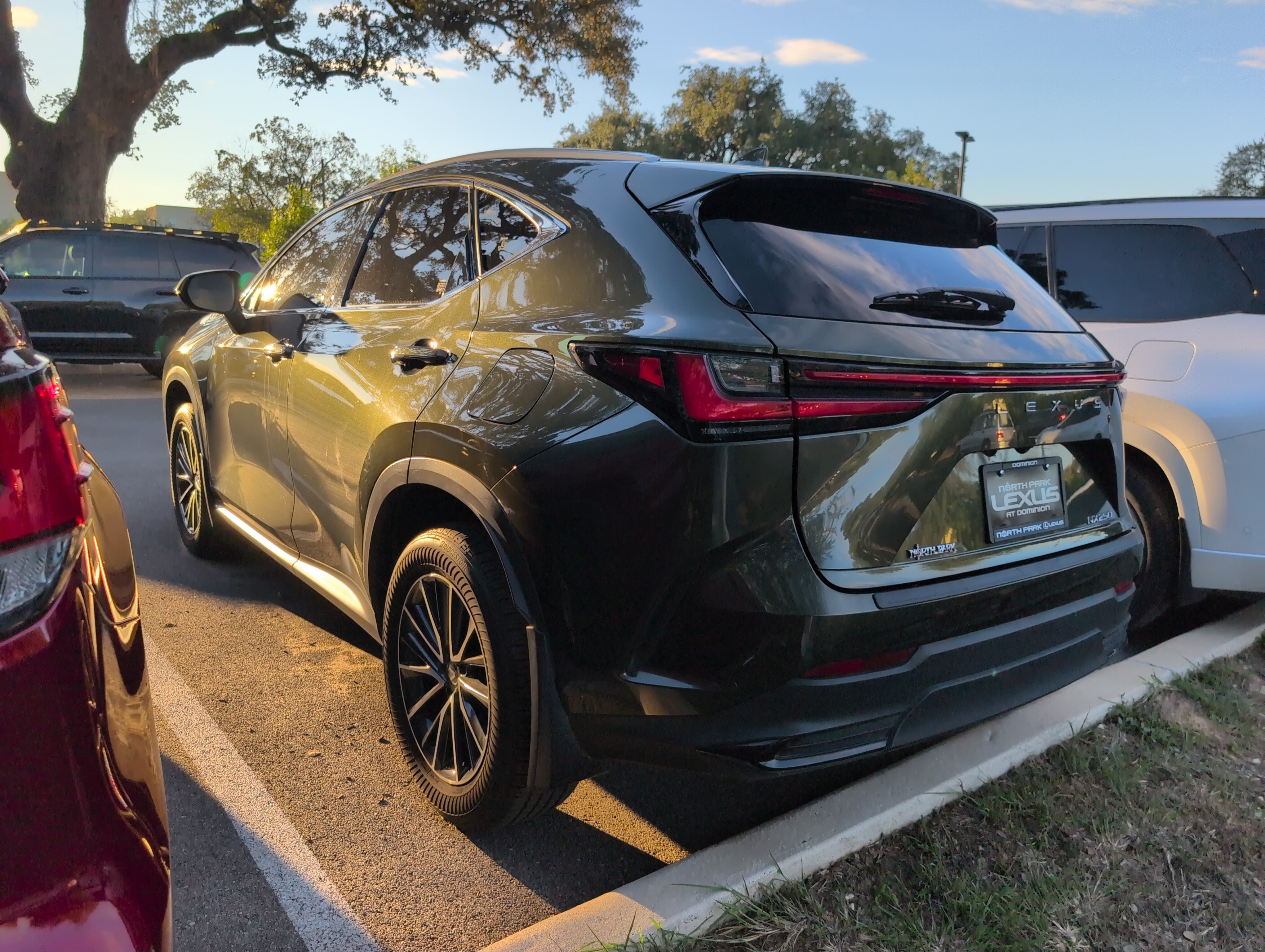 Used 2026 Lexus NX 350 AWD w/ Accessory Package (Z1) image 4