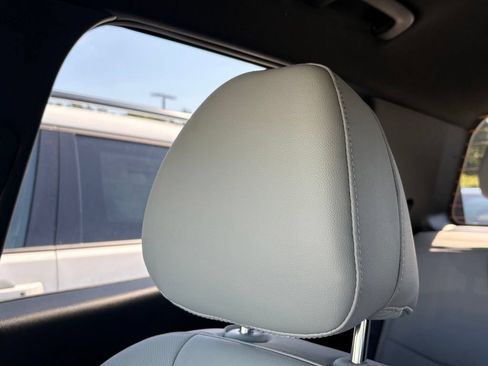 New 2027 Hyundai Santa Cruz SE FWD image 30