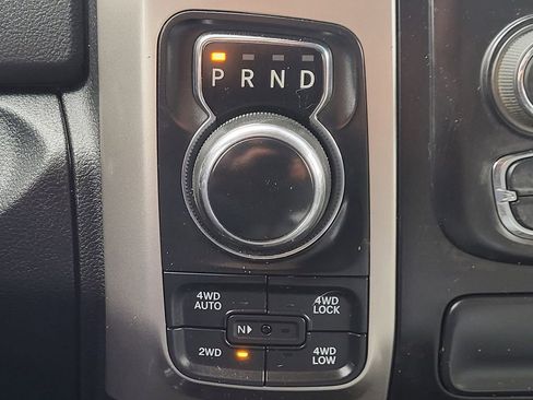 Used 2018 RAM 1500 Big Horn AWD/4WD image 12