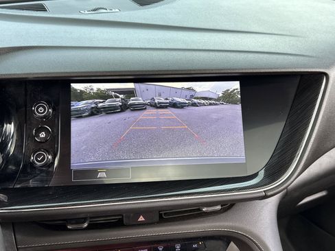 Used 2021 Buick Envision Essence w/ Sport Touring Package FWD image 14