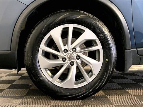 Used 2015 Nissan Rogue SL image 11