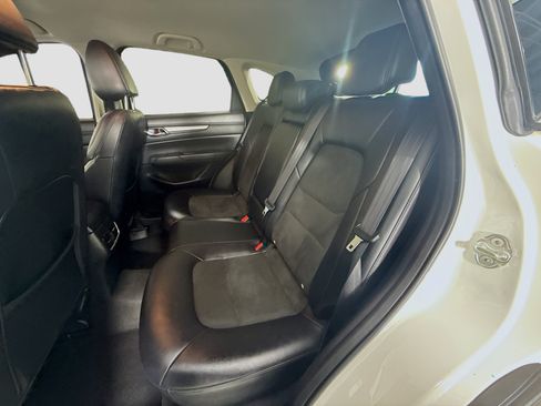 Used 2018 MAZDA CX-5 Touring FWD image 25