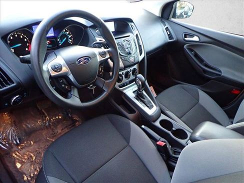 Used 2013 Ford Focus SE w/ Super Fuel Economy (SFE) Pkg image 8