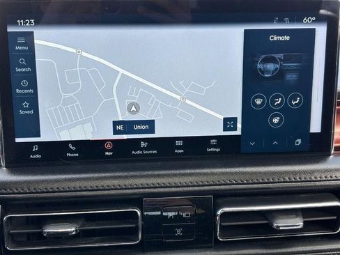 Used 2022 Lincoln Nautilus Reserve image 23