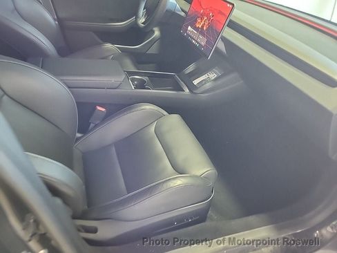 Used 2024 Tesla Model 3 Performance AWD/4WD image 2