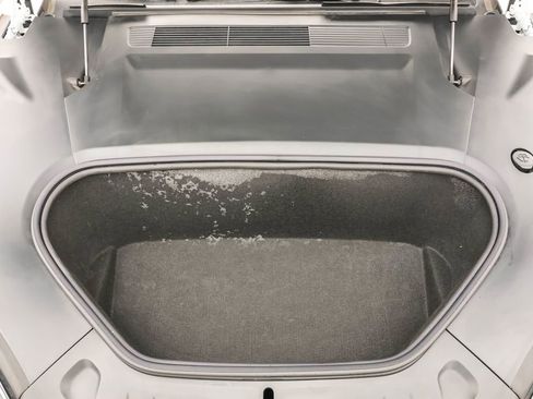 Used 2022 Tesla Model S image 34