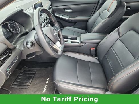 Used 2025 Nissan Sentra SR w/ SR Premium Package image 12