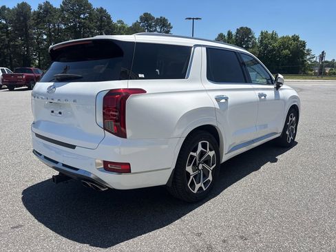 Used 2022 Hyundai Palisade Calligraphy w/ Cargo Package FWD image 7