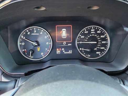 Used 2025 Subaru Outback Premium AWD/4WD image 11