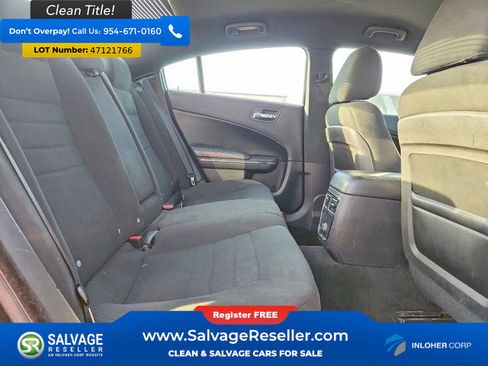 Used 2014 Dodge Charger SE w/ Connectivity Group image 13