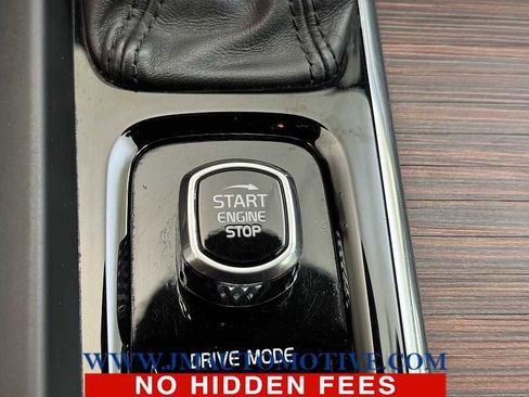 Used 2019 Volvo XC60 T5 Inscription w/ Protection Package image 39