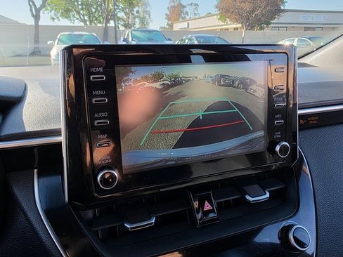 Used 2020 Toyota Corolla SE image 22