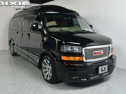 Used 2018 GMC Savana 2500 Extended w/ Enhanced Convenience Package
