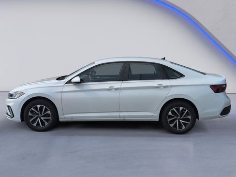 Used 2025 Volkswagen Jetta S FWD image 3