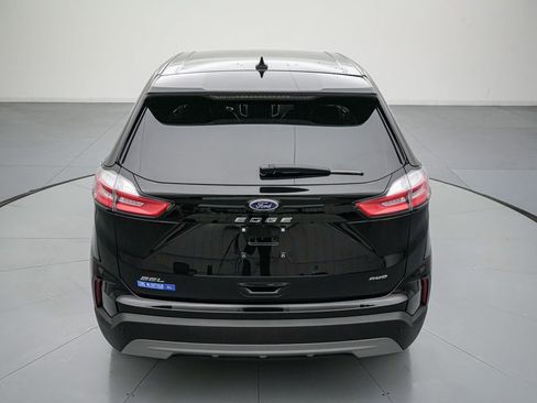 Certified 2024 Ford Edge SEL w/ Convenience Package image 5