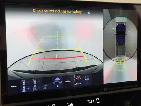 Used 2024 Toyota Tundra Platinum image 10