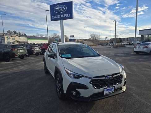 Certified 2025 Subaru Crosstrek 2.0i Premium image 2