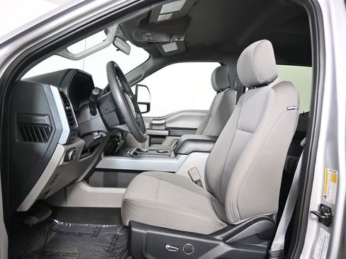 Used 2019 Ford F250 XLT w/ XLT Premium Package AWD/4WD image 20