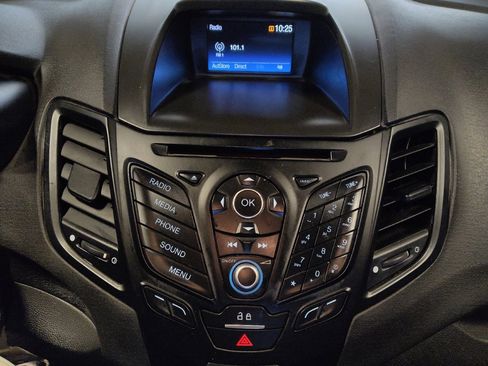 Used 2019 Ford Fiesta SE image 25