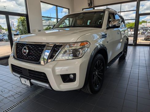 Used 2017 Nissan Armada Platinum w/ Interior Lighting Package AWD/4WD image 8