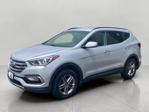 Used 2017 Hyundai Santa Fe Sport FWD image 3