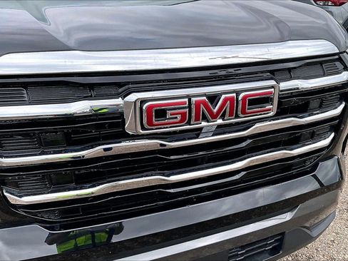 Used 2026 GMC Terrain Elevation FWD image 3
