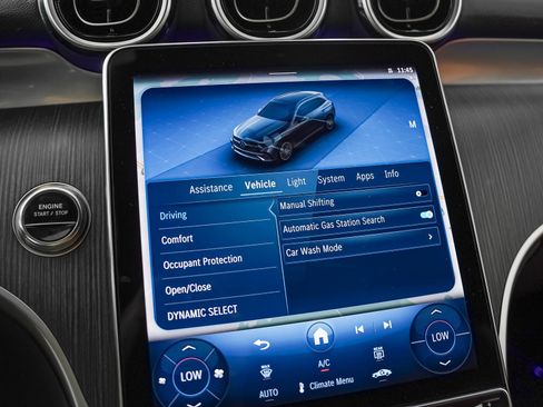 Certified 2025 Mercedes-Benz GLC 350e 4MATIC image 23