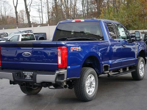 New 2026 Ford F250 XLT w/ FX4 Off-Road Package image 10