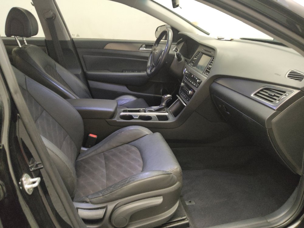 Used 2017 Hyundai Sonata Sport w/ Value Edition Package 02 FWD image 21